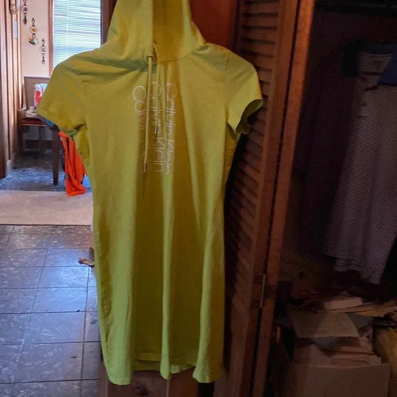 green emerald velvet dress Guess - Neon Green Teenager Dress | Teeny Weeny main image 1